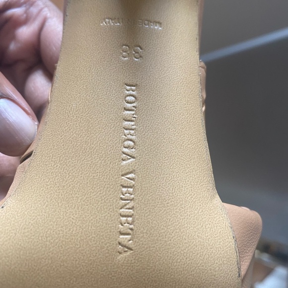 BOTTEGA VENETA LIDO HEELS - Picture 2 of 2